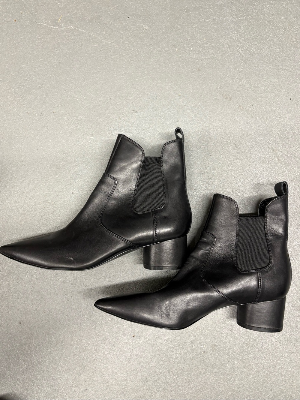 KENDALL + KYLIE Black Leather Pointed Toe Ankle Boots - Size 9M